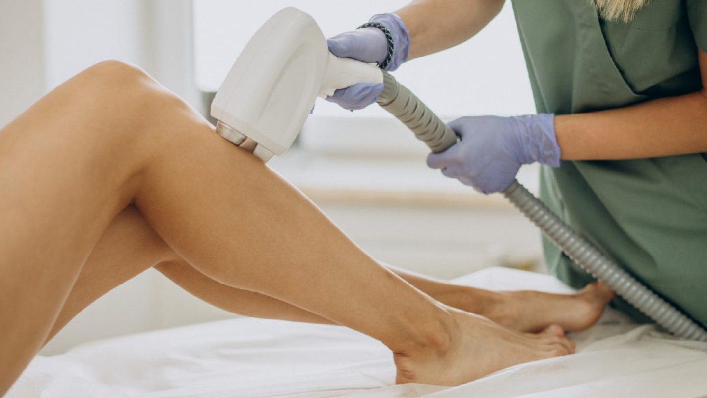 laser-epilation-hair-removal-therapy-1-1038x692